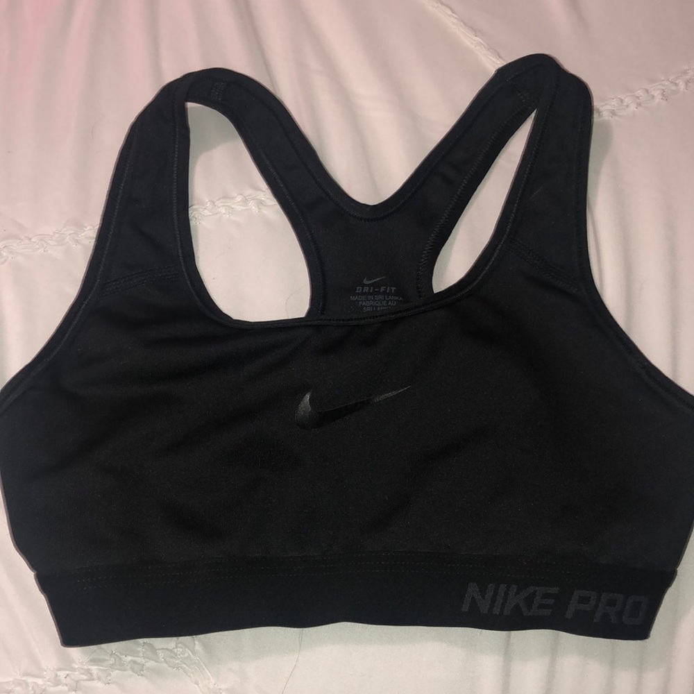 Nike sports bra